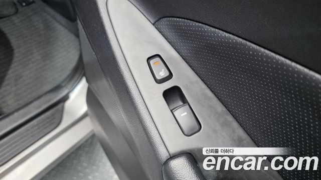 Hyundai Sonata 2013 — photo 25