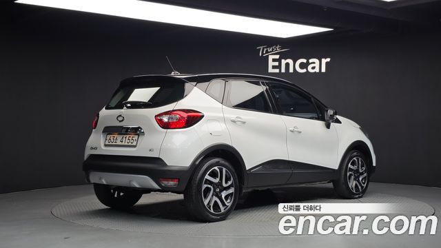 Renault Korea QM3 2017 — photo 2