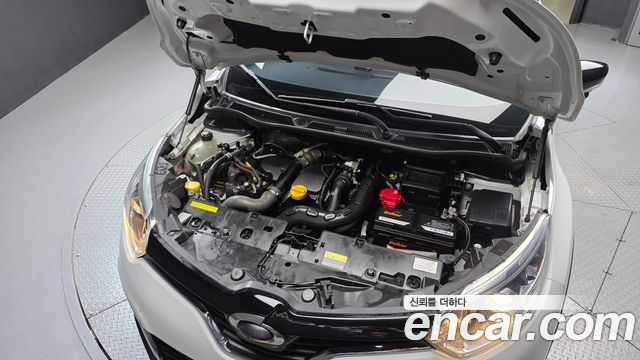 Renault Korea QM3 2017 — photo 6