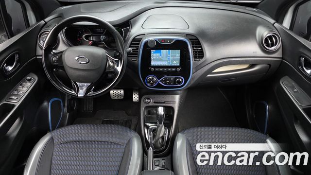 Renault Korea QM3 2017 — photo 7
