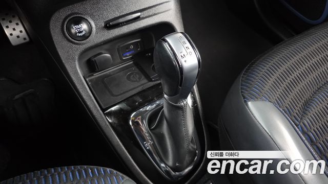 Renault Korea QM3 2017 — photo 9