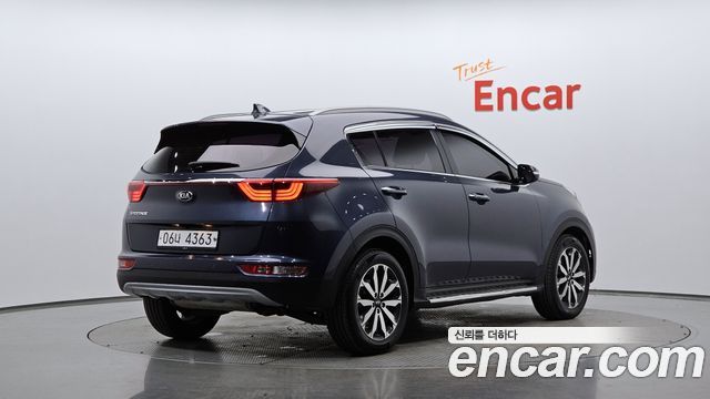 Kia Sportage 2018 — photo 2