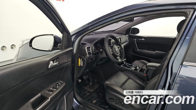 Kia Sportage 2018 — photo 13