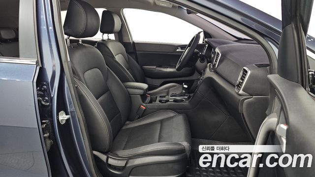 Kia Sportage 2018 — photo 17
