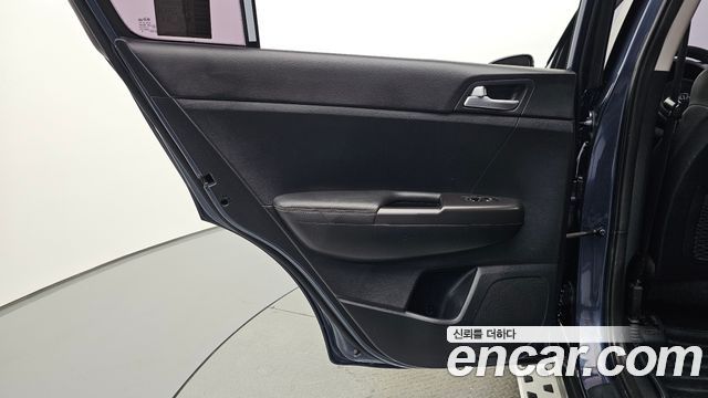 Kia Sportage 2018 — photo 15