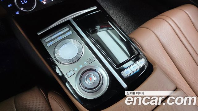 Genesis G80 2022 — photo 12