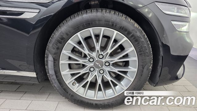 Genesis G80 2022 — photo 7