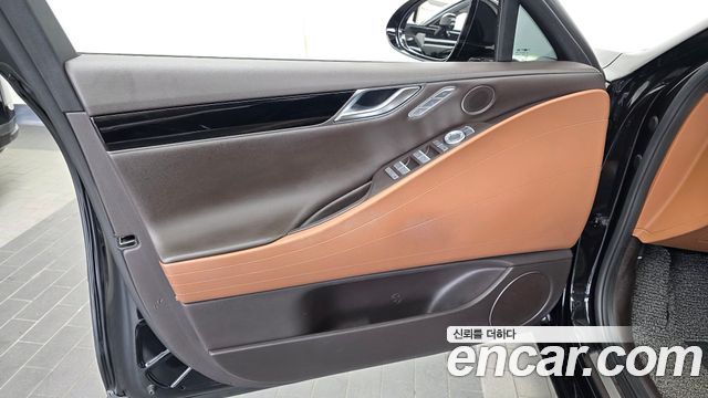Genesis G80 2022 — photo 14