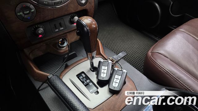 KG Mobility Rexton 2016 — photo 12