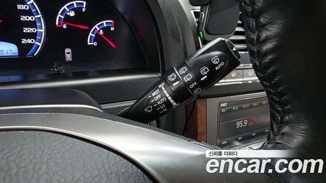 KG Mobility Rexton 2016 — photo 24