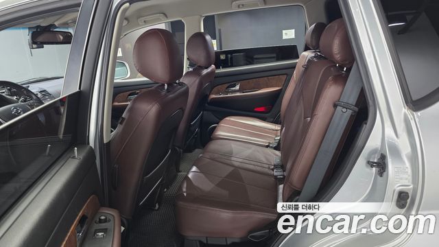 KG Mobility Rexton 2016 — photo 16