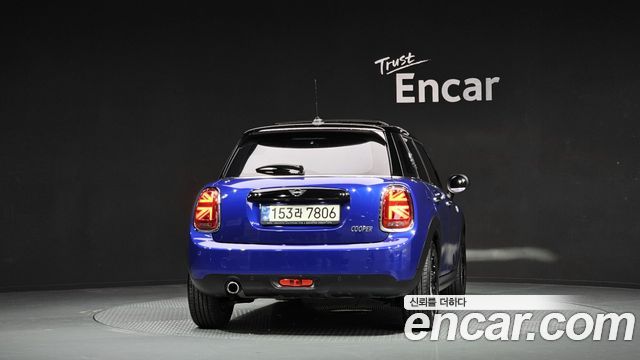 Mini Cooper 2021 — photo 4