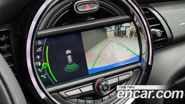 Mini Cooper 2021 — photo 15