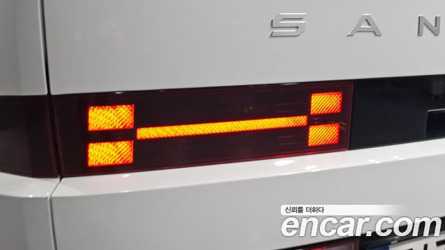 Hyundai Santafe 2025 — photo 9