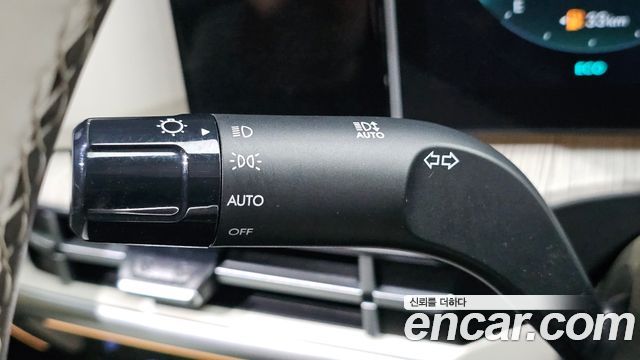 Hyundai Santafe 2025 — photo 32