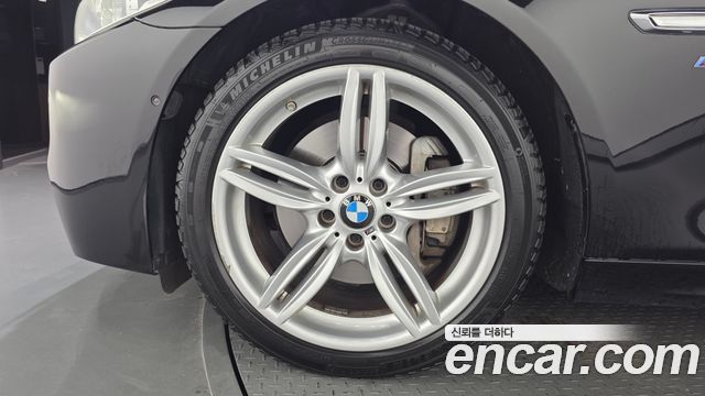 BMW 5-Series 2016 — photo 5