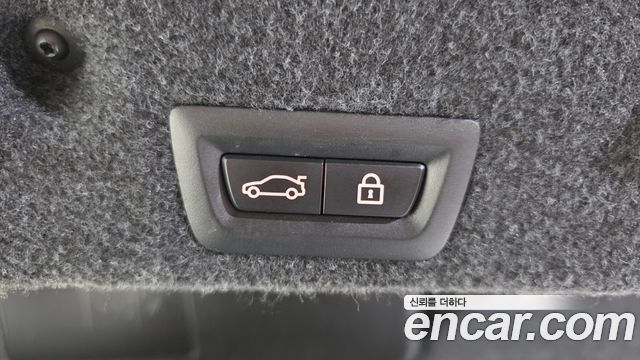 BMW 5-Series 2016 — photo 20