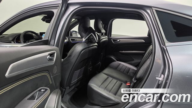 Renault Korea Arkana 2025 — photo 17
