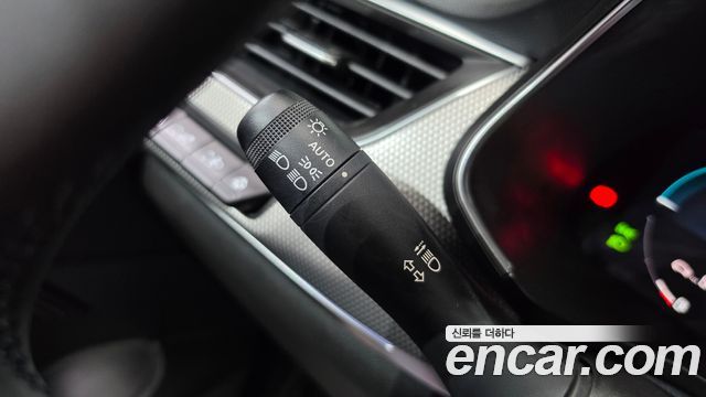 Renault Korea Arkana 2025 — photo 28
