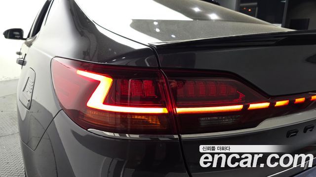 Kia K7 2020 — photo 9