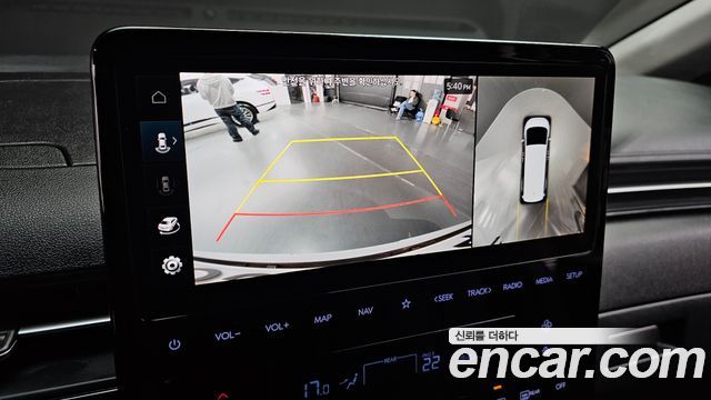 Hyundai Staria 2023 — photo 21