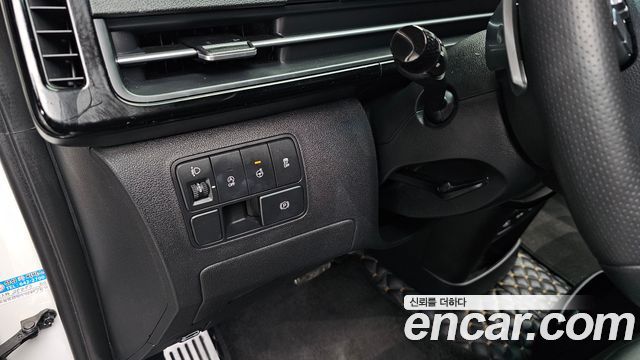 Hyundai Staria 2023 — photo 29