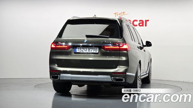 BMW X7 2022 — photo 4
