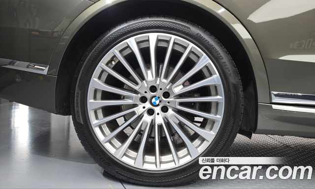 BMW X7 2022 — photo 5