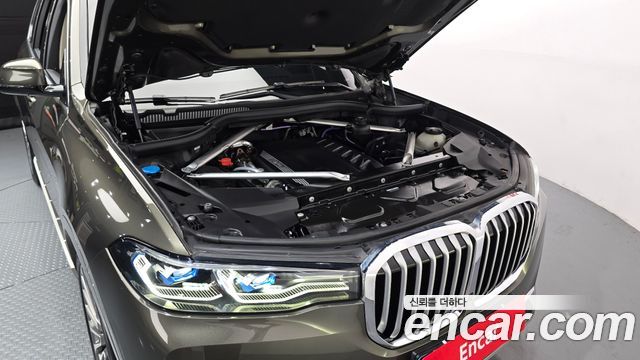 BMW X7 2022 — photo 6