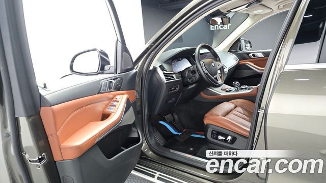 BMW X7 2022 — photo 13