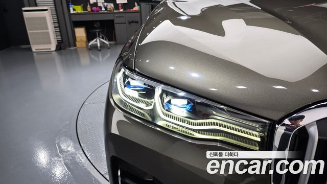 BMW X7 2022 — photo 8