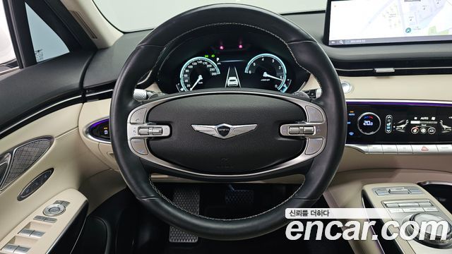 Genesis GV70 2022 — photo 19