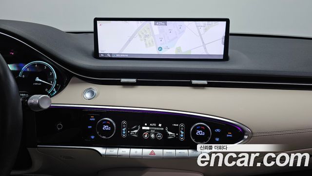 Genesis GV70 2022 — photo 20