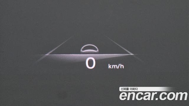 Genesis GV70 2022 — photo 23