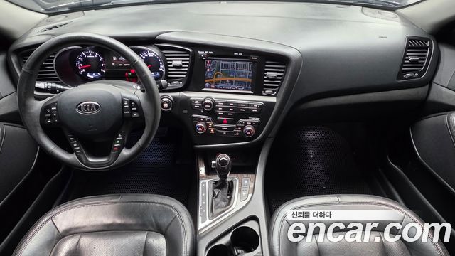 Kia K5 2011 — photo 7