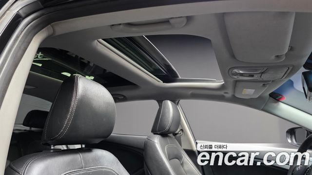 Kia K5 2011 — photo 20