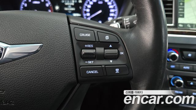 Hyundai Genesis 2016 — photo 16