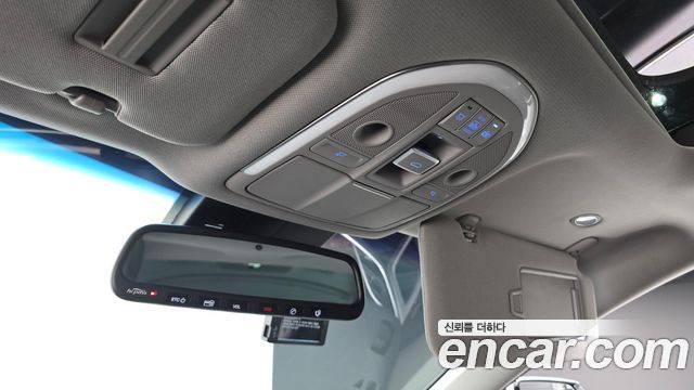 Hyundai Genesis 2016 — photo 20
