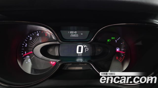 Renault Korea QM3 2017 — photo 11