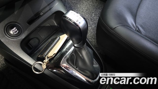 Renault Korea QM3 2017 — photo 12
