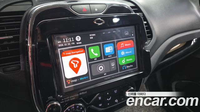 Renault Korea QM3 2017 — photo 20