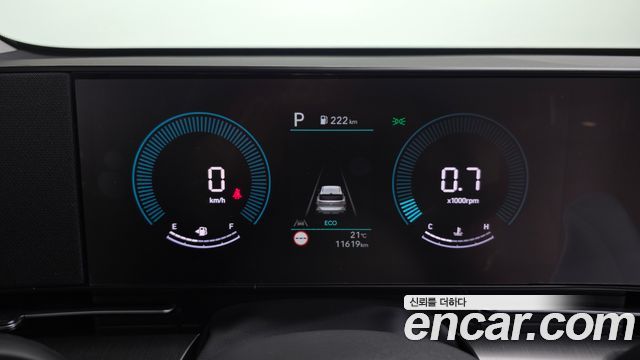 Hyundai Kona 2025 — photo 8