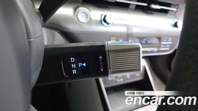 Hyundai Kona 2025 — photo 9