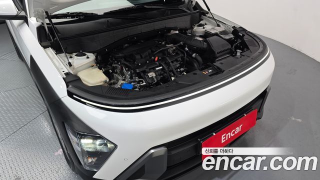 Hyundai Kona 2023 — photo 6