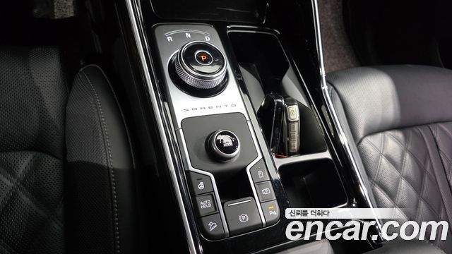 Kia Sorento 2022 — photo 12