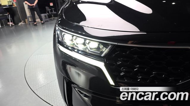 Kia Sorento 2022 — photo 8