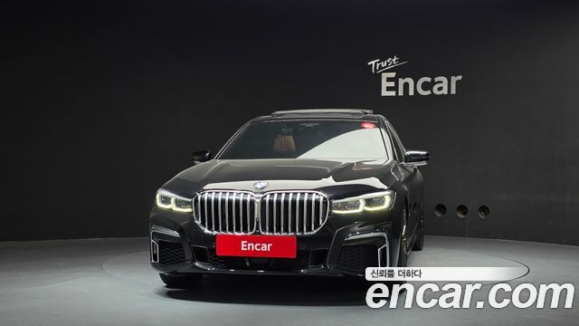 BMW 7-Series 2020 — photo 3