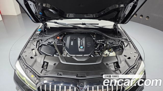 BMW 7-Series 2020 — photo 6