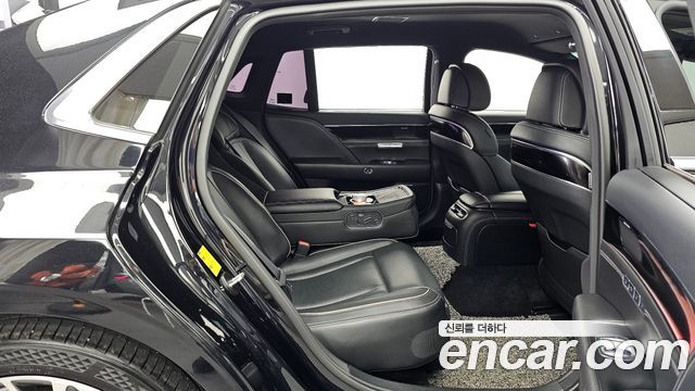Genesis G90 2022 — photo 12
