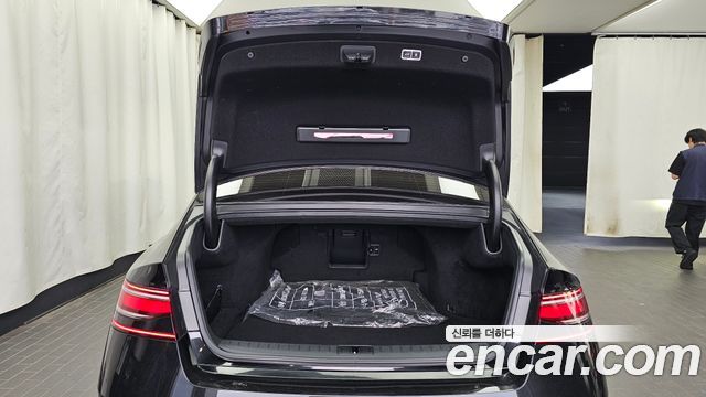 Genesis G90 2022 — photo 20